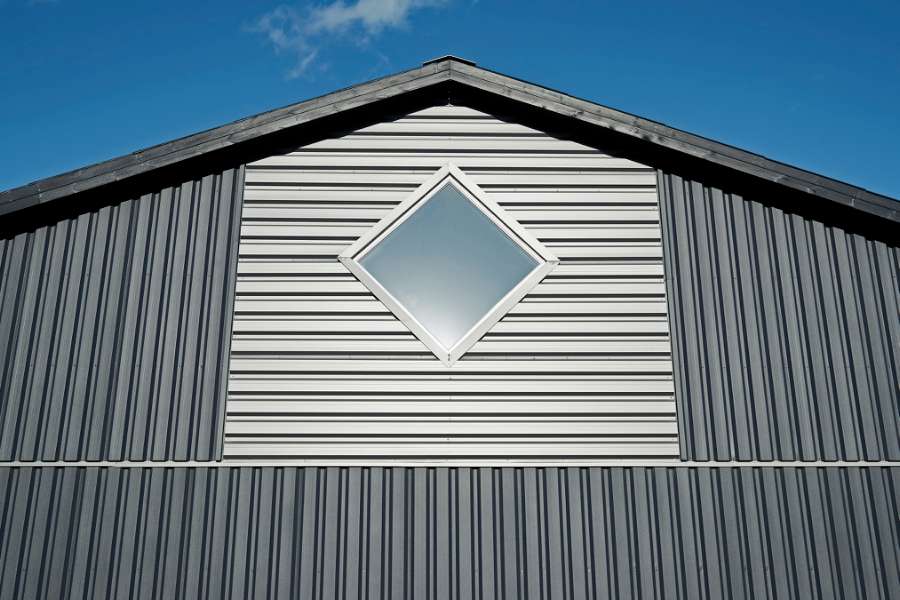 Ridehal og kontorbygning i eliteklassen, Nebsmøllevej 70, 4100 Ringsted